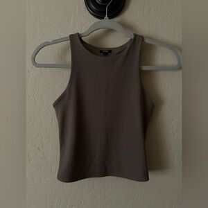 Express body contour tank